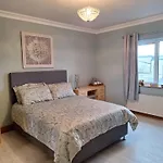 Ballnamona House לינה וארוחת בוקר