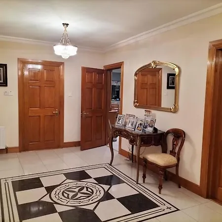 Ballnamona House Cong