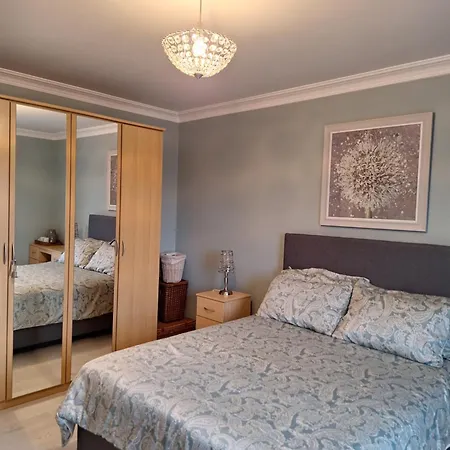 Ballnamona House Bed & Breakfast *