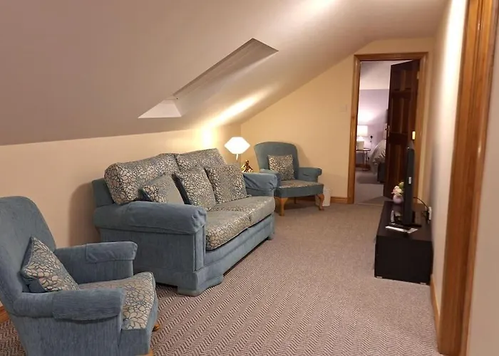 Ballnamona House לינה וארוחת בוקר