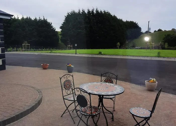 Ballnamona House לינה וארוחת בוקר 3*