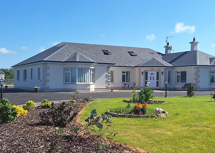 Ballnamona House לינה וארוחת בוקר